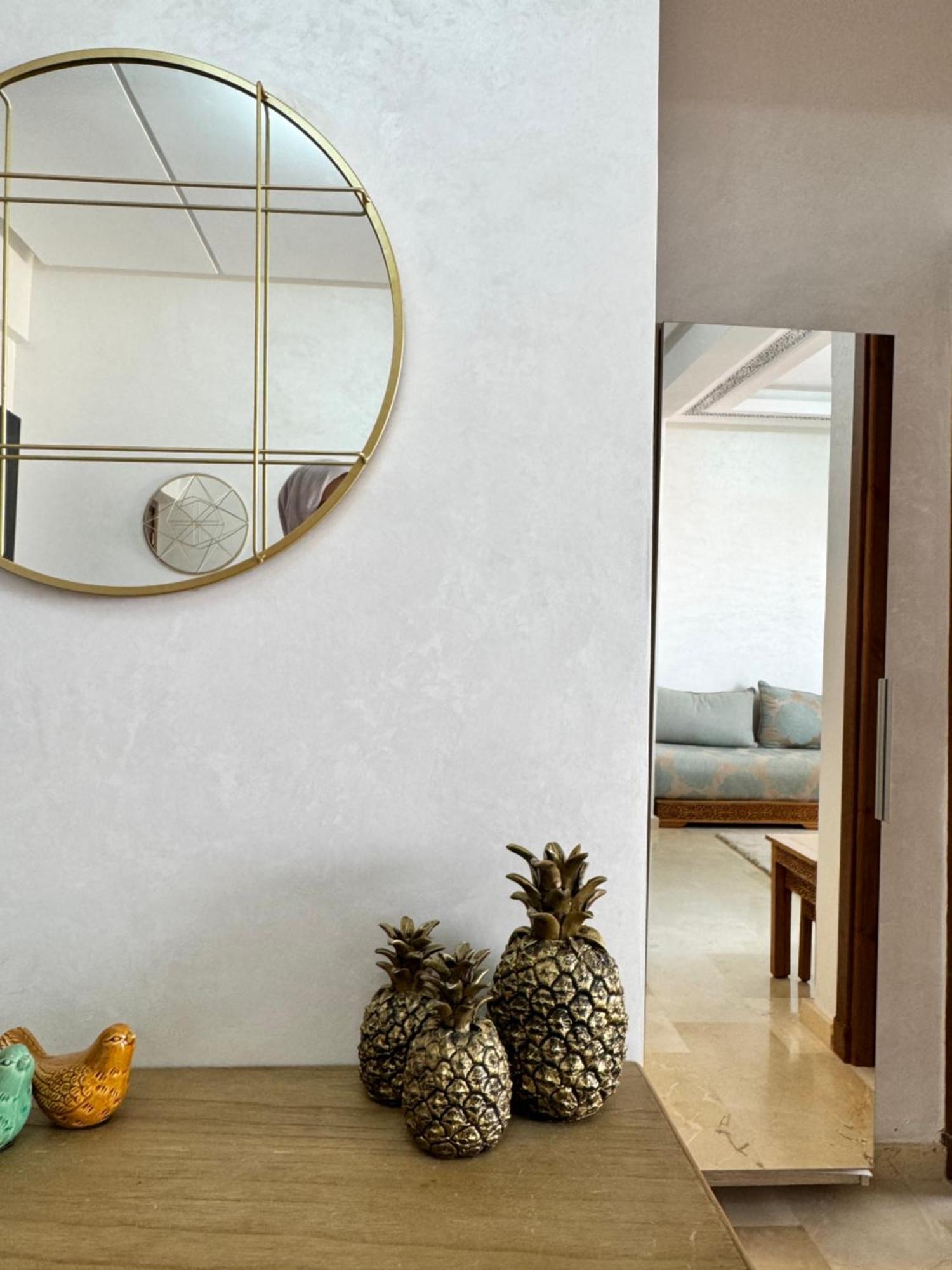 Appartement Malak - Residence Avec Piscine, Wifi, Gardien H24 Marrakesh Exteriör bild