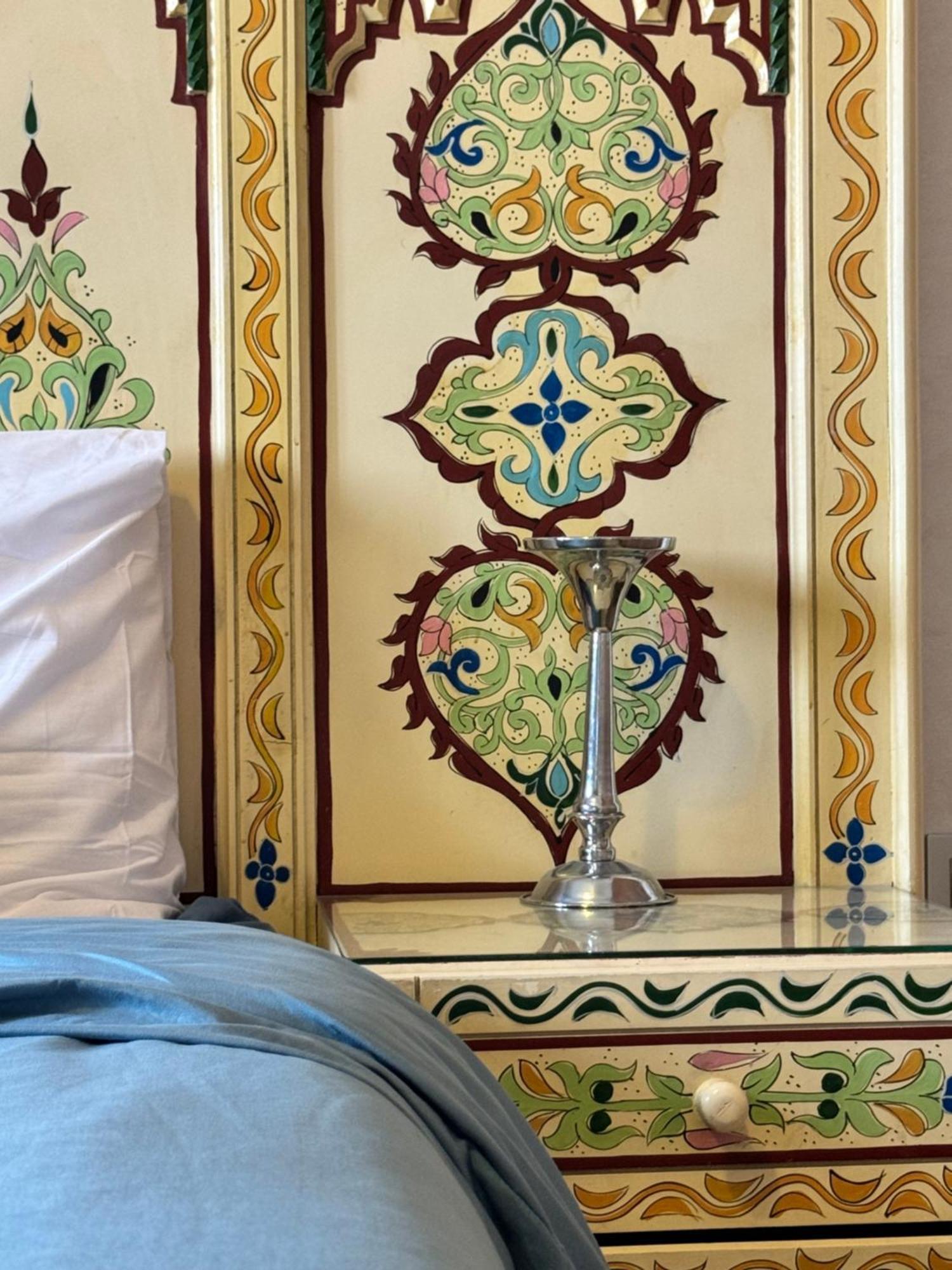 Appartement Malak - Residence Avec Piscine, Wifi, Gardien H24 Marrakesh Exteriör bild